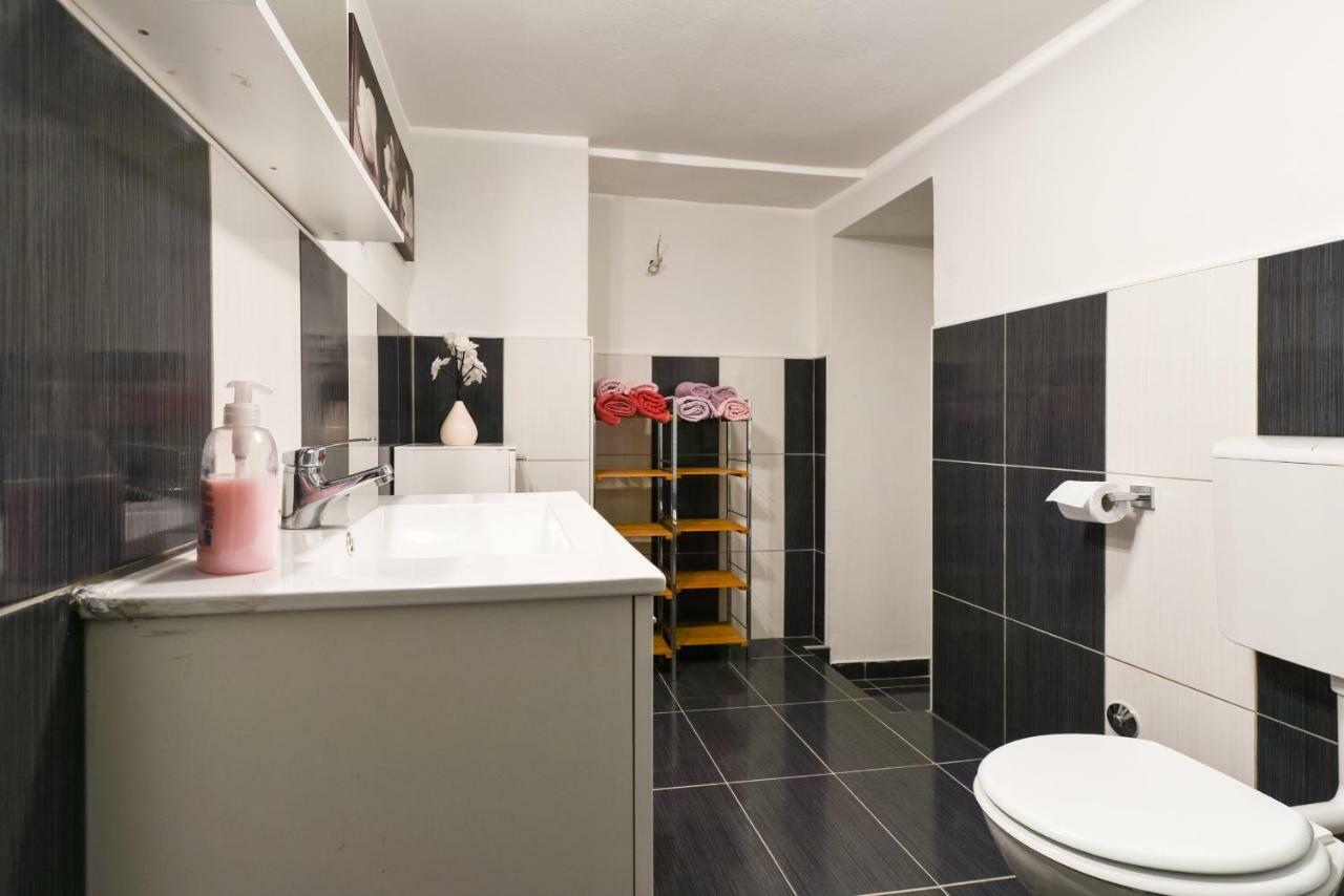 Studios Villa Romantica Zadar Exteriör bild