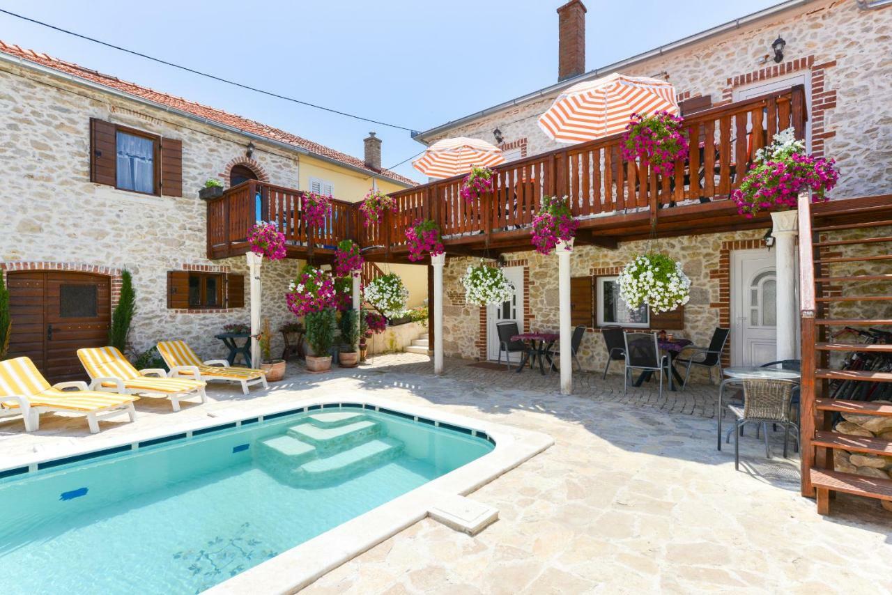 Studios Villa Romantica Zadar Exteriör bild